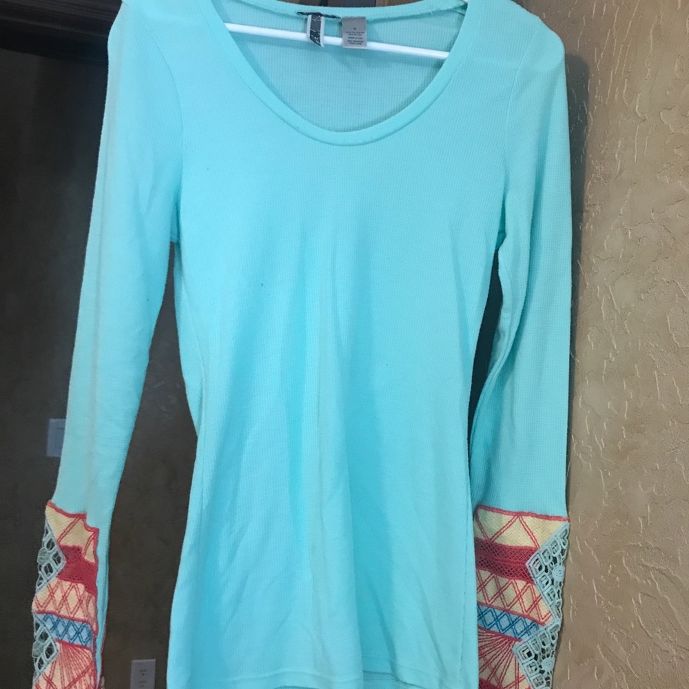 Long sleeve shirt